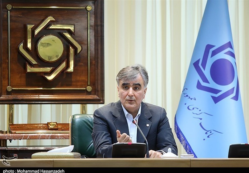 شایعات منفی برای التهاب بازار ارز ساخته می‌شود/سپرده ای در اروپا نداریم که بلوکه شود