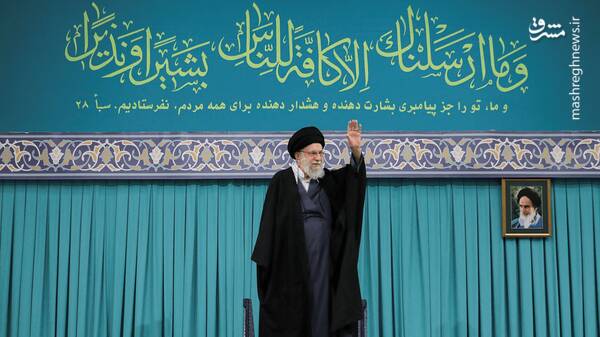 ما رئیس‌جمهور آمریکا را به دلیل تلفات، خسارات و تهمتی که به ملت ایران زد، مجرم می‌دانیم